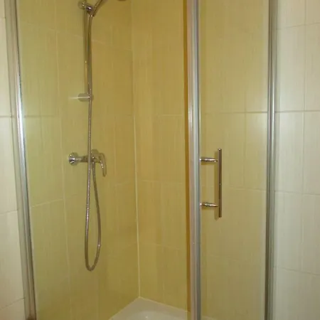 Alexandra Διαμέρισμα Flattach